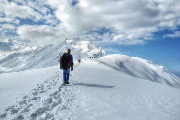 sar pass trek